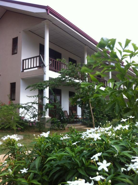 Goddess Garden Sigiriya Hotel Luaran gambar