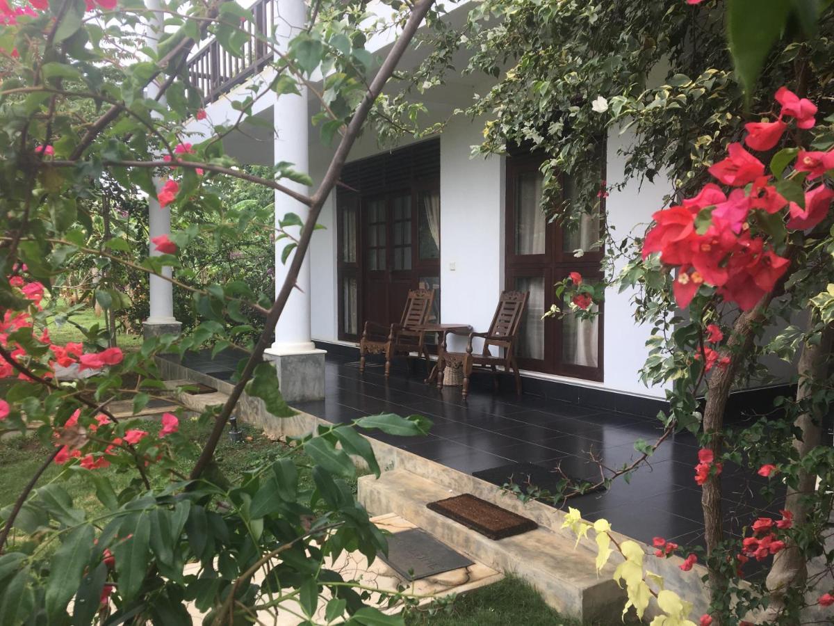 Goddess Garden Sigiriya Hotel Luaran gambar